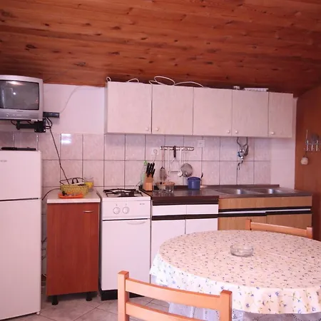 Apartamento By The Sea Grebastica, Sibenik - 6442