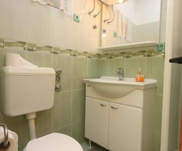 By The Sea Grebastica, Sibenik - 6442 * Baselovici