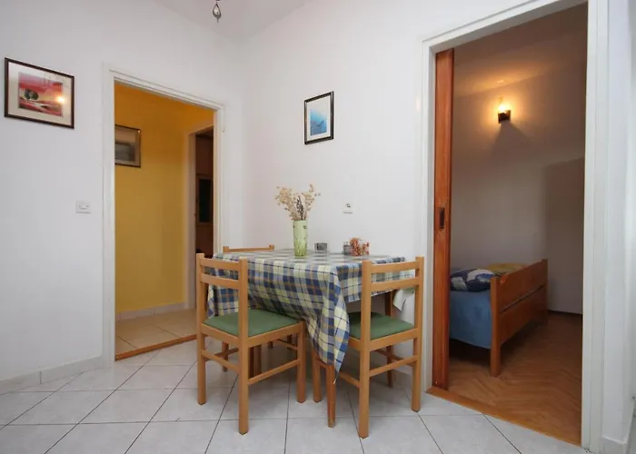 Appartement By The Sea Grebastica, Sibenik - 6442 Baselovici